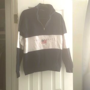 Brandy Melville sweater